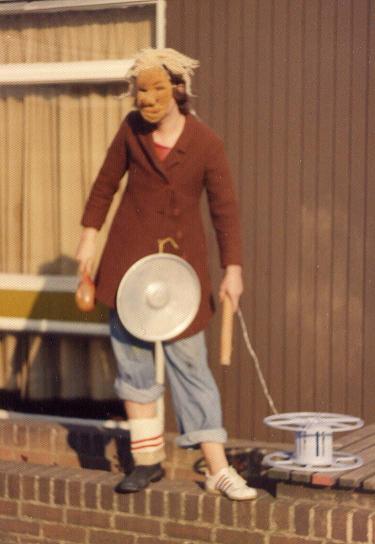 Eastwood Guysers, 1975, Bellsibub